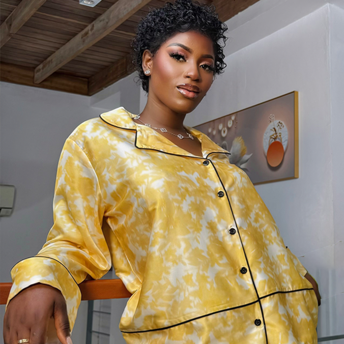 YELLOW LOUNGE SET (PATTERN)