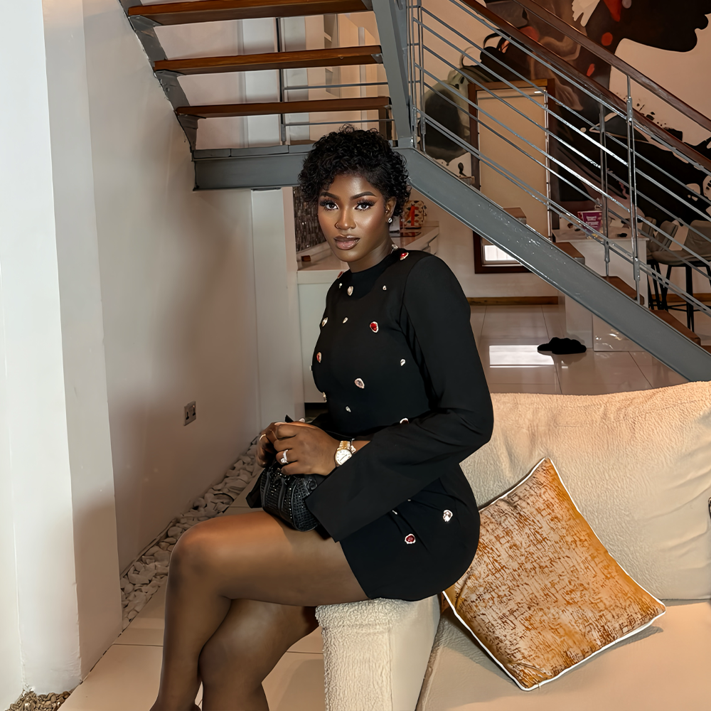 BLACK MULTICOLORED APPLIQUÉ DRESS